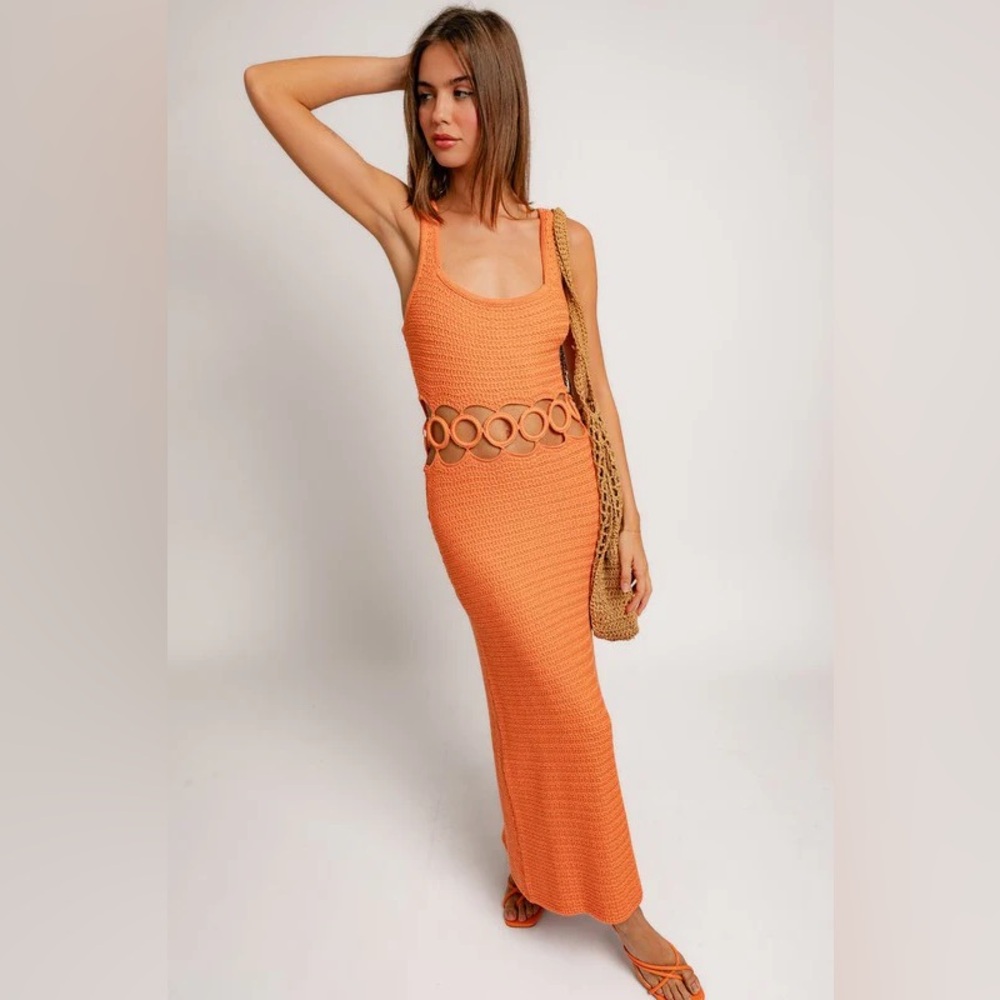 Knit orange dress! So cute for summer